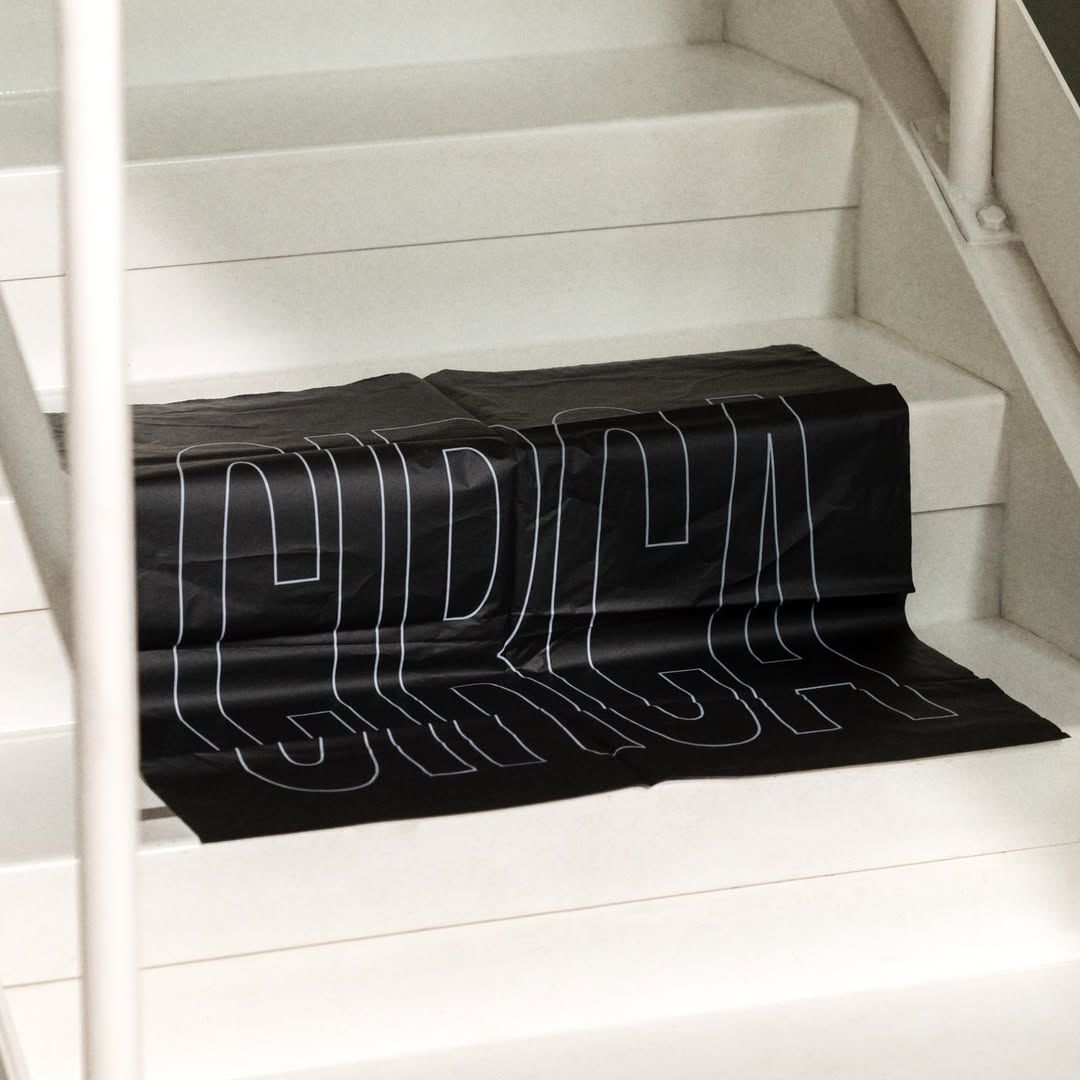 Packaging image